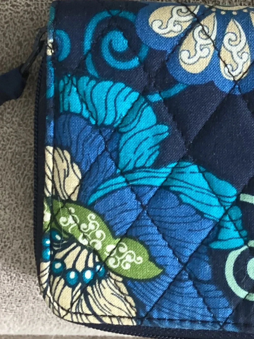 Vera Bradley vintage bifold blue floral wallet like new - Picture 3 of 6